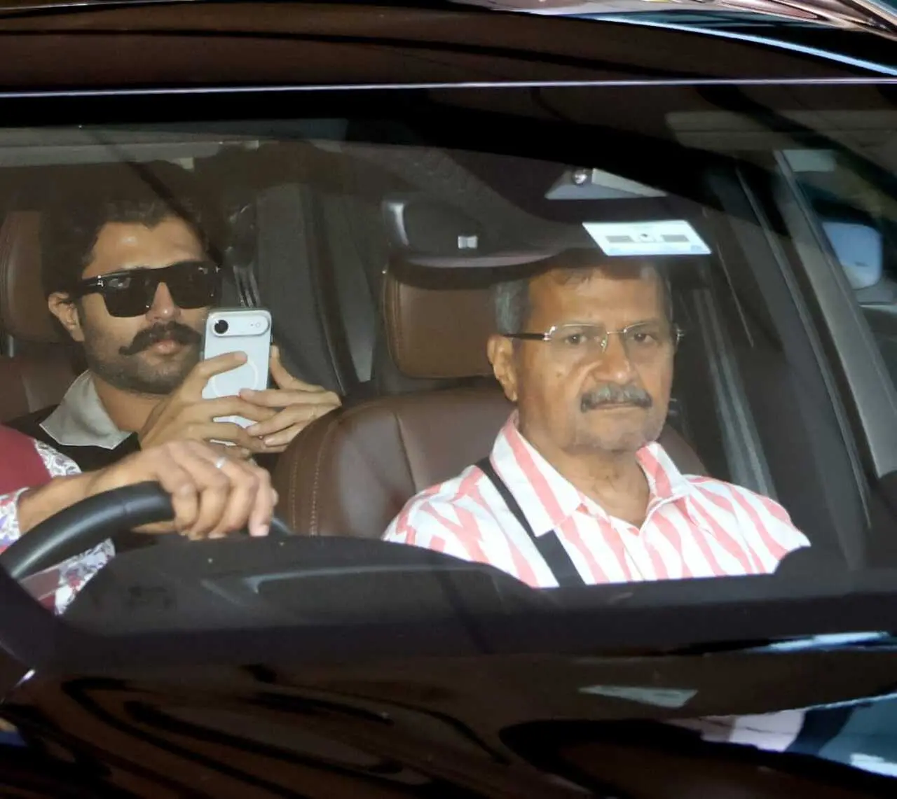 Vijay was accompanied by his father Deverakonda Govardhan Rao at the airport.